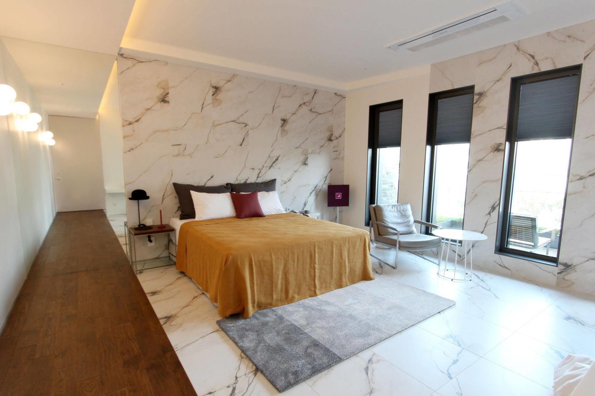 Snow Hotel Seoul Ngoại thất bức ảnh